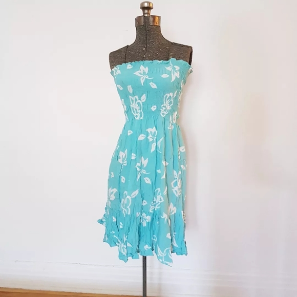 Summer dress - Picture 1 of 5